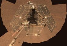 Opportunity snapped this mosaic in 2014 after winds cleaned dust off its solar panels.jpg