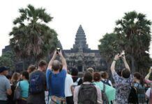 去柬埔寨旅遊的外國人越來越多