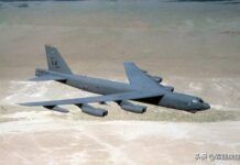 美國「B52轟炸機」與俄羅斯「圖160」相比，有可比性嗎？