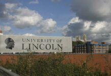 英國林肯大學獎學金那麼多，你不想要？