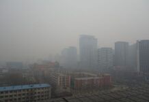 800px-Beijing_Air_Pollution..._(12691254574).jpg
