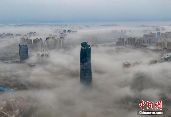 江西南昌現壯觀平流霧景觀 宛如空中之城