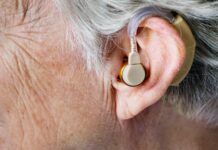 首份《世界聽力報告》：2050年全球1/4人口將不同程度「丟失聽力」