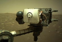 NASA「毅力號」探測器在火星上捕捉到旋轉「塵魔」