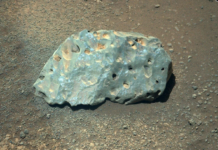 NASA「毅力號」火星車調查一塊「怪異」岩石 並向其發射激光