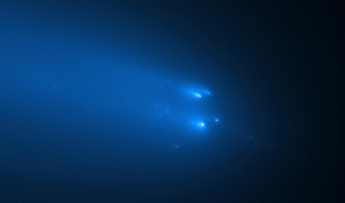 幸運相遇：太陽軌道飛行器穿越了一顆解體彗星的尾巴