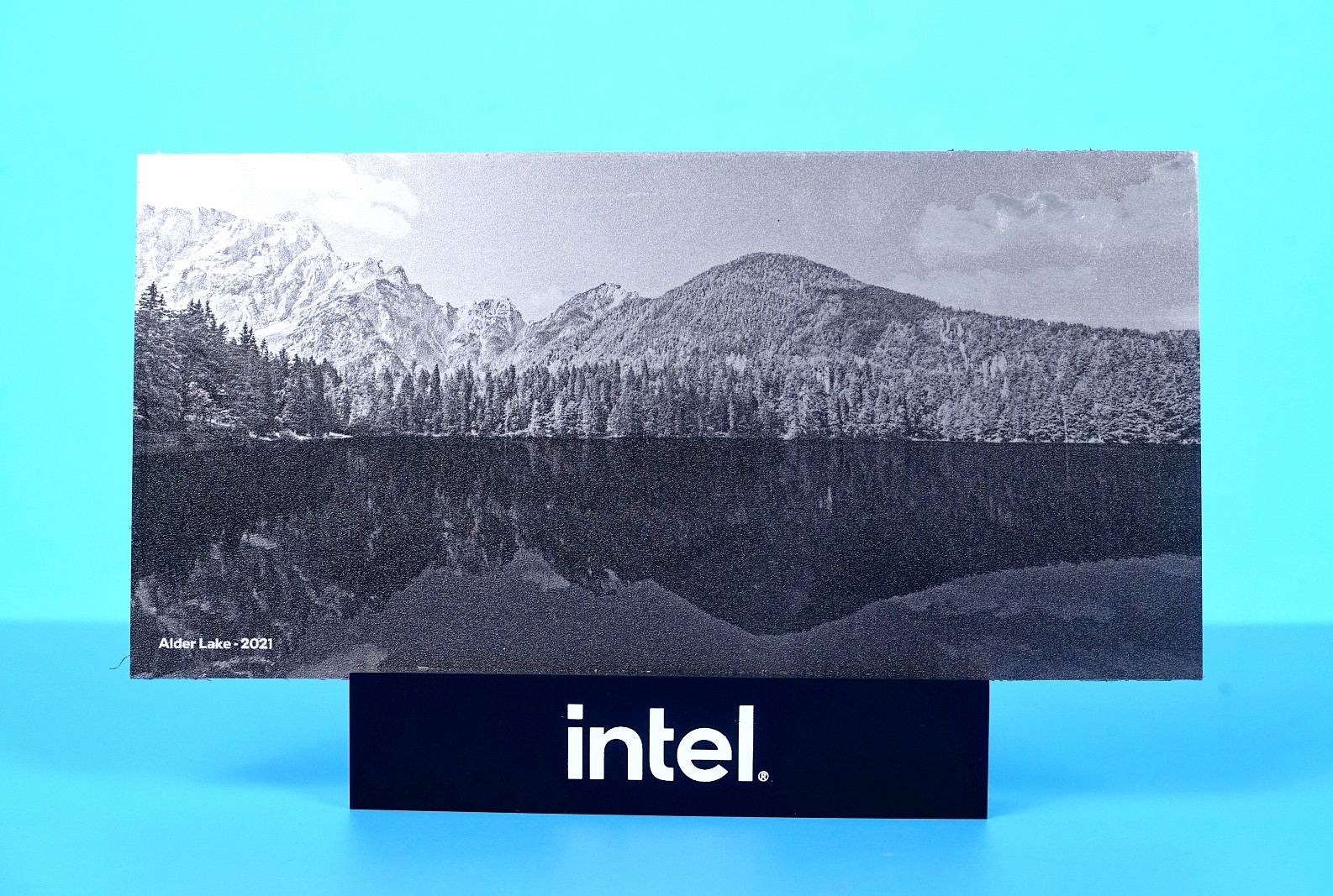 Intel 12代酷睿漲價後又要大降價 i9暴跌20％