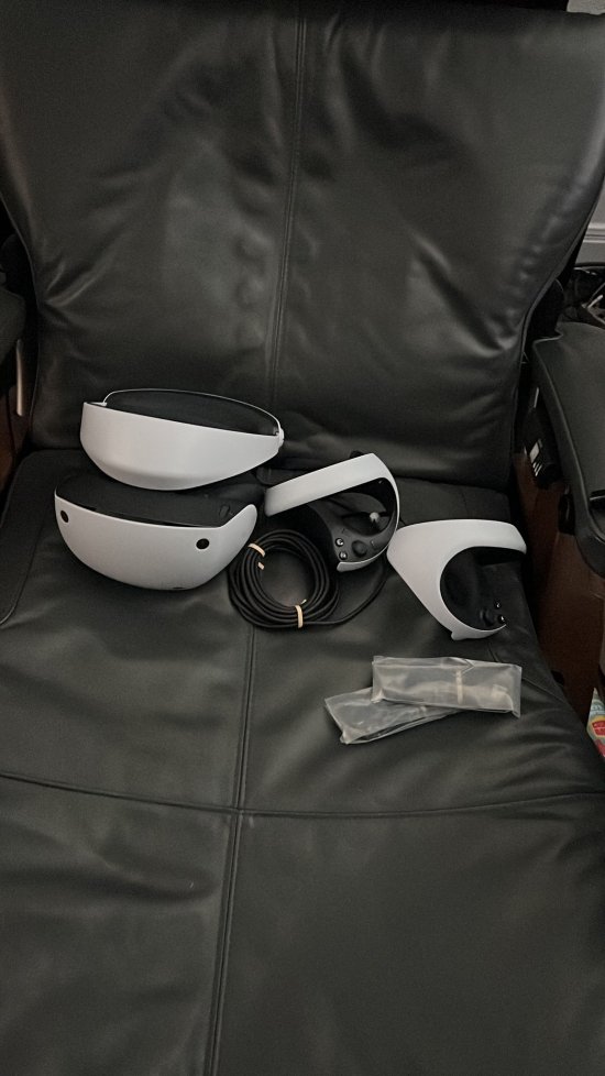 極簡主義拉滿索尼PS VR2首張真機照曝光 明年發售