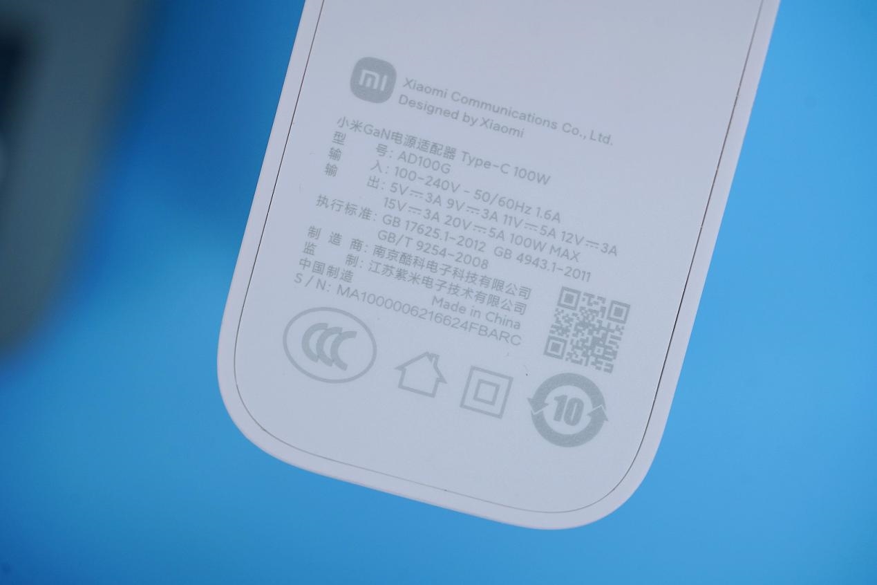 小米近年來最重要的筆記本 Xiaomi Book Pro 14 2022評測：承載一切 只為沖擊高端